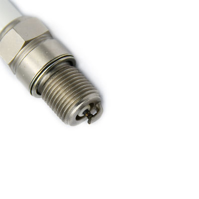 R5GL12-77 Свеча зажигания M18x1.5 Резьба, вылет 20.6 мм, Иридиевый электрод