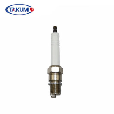 Свеча зажигания чемпиона RB77WPCC /Bosch 7301/Denso GI3-1A применяется к G3500